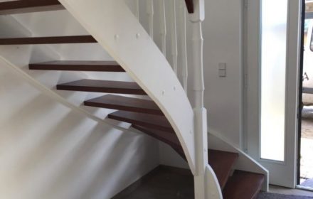 28309195_1456789177766871_100562816_o-768x1024